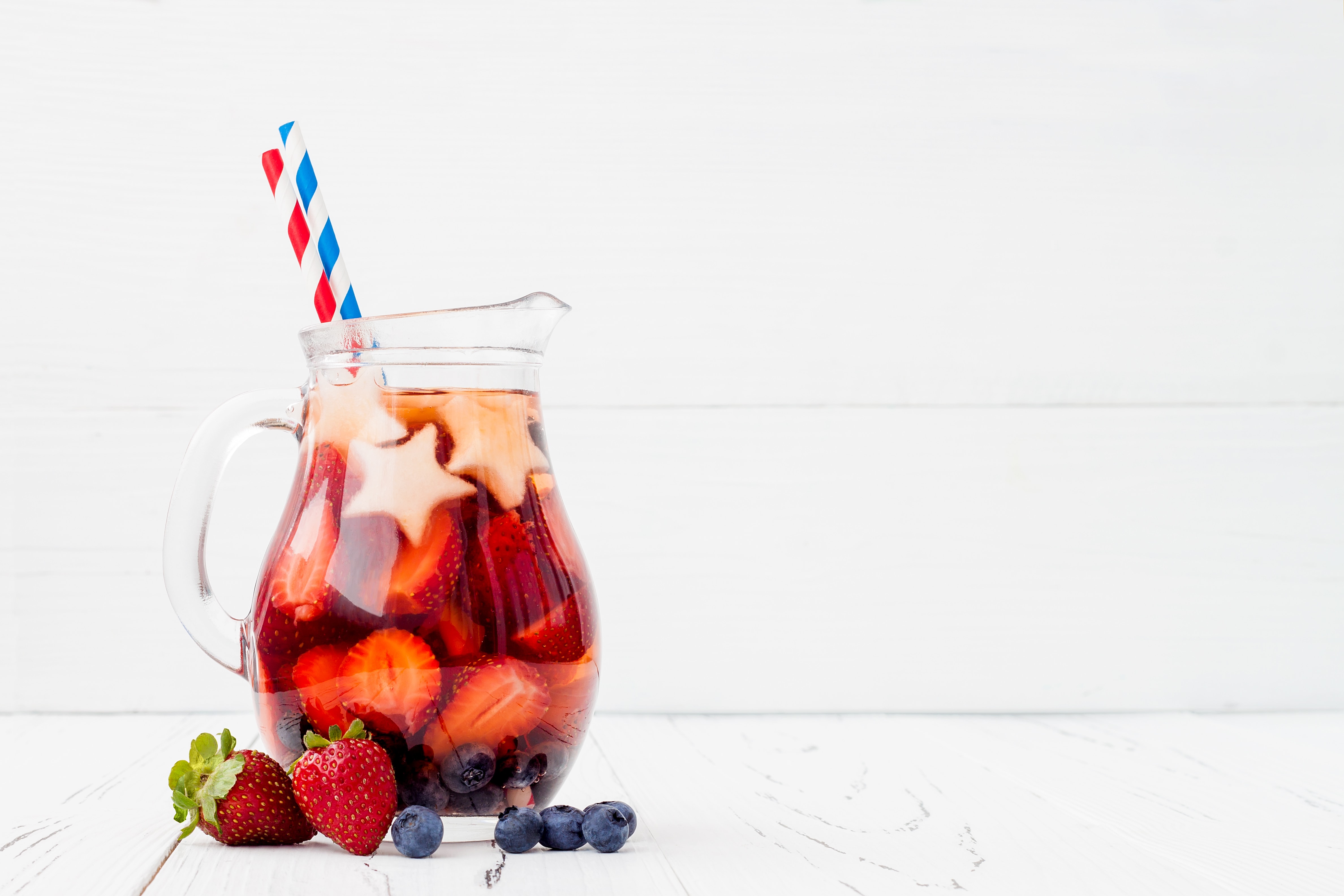 bowl of punch for 4th of july